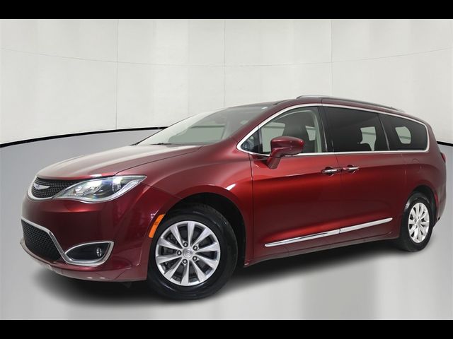 2019 Chrysler Pacifica Touring-L