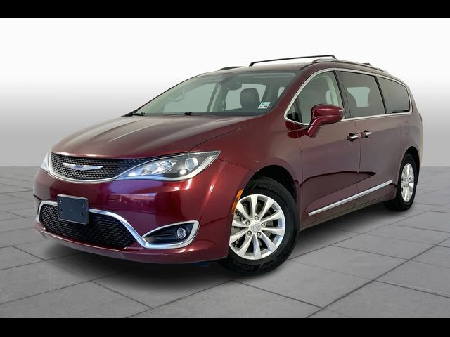 2019 Chrysler Pacifica Touring-L