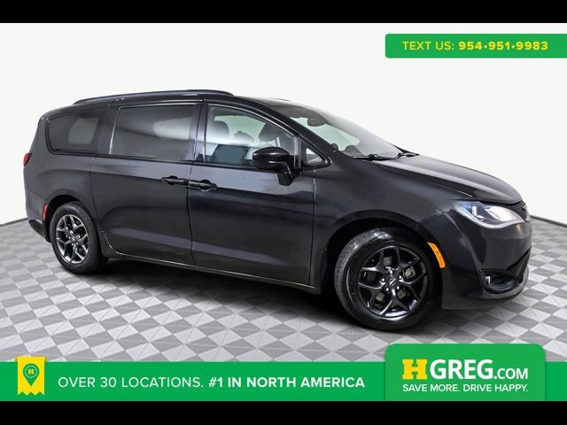 2019 Chrysler Pacifica Touring-L