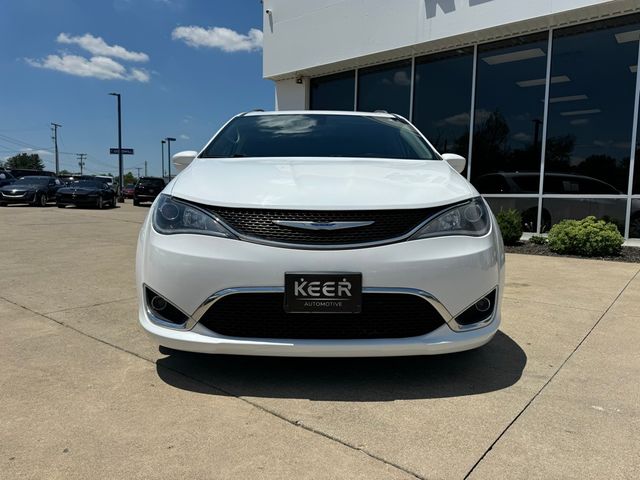 2019 Chrysler Pacifica Touring-L