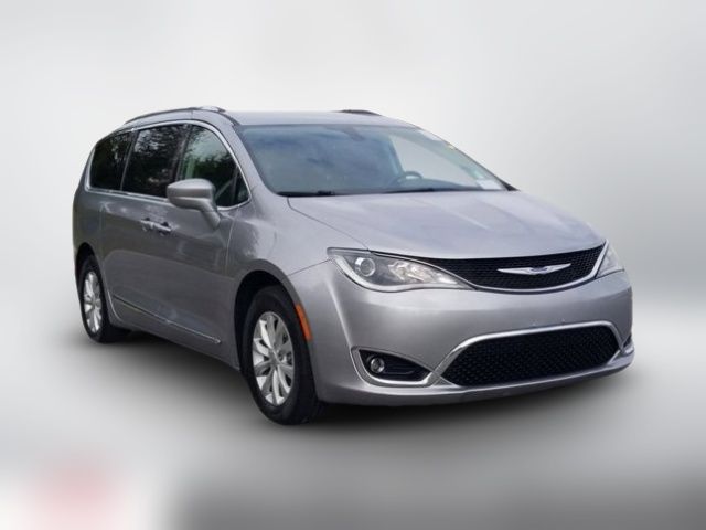 2019 Chrysler Pacifica Touring-L