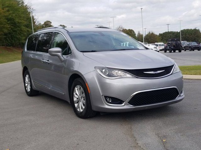 2019 Chrysler Pacifica Touring-L