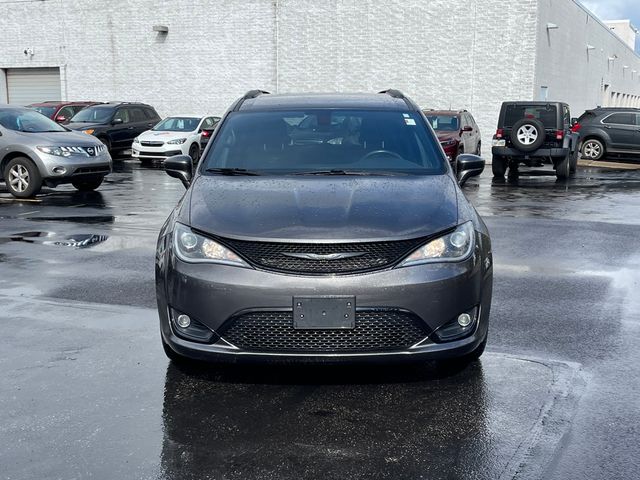 2019 Chrysler Pacifica Touring-L