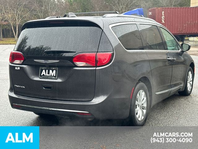 2019 Chrysler Pacifica Touring-L