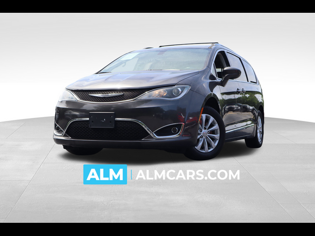 2019 Chrysler Pacifica Touring-L