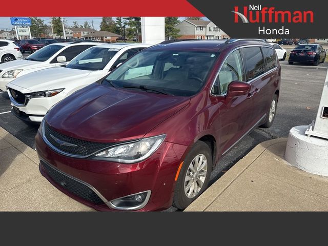 2019 Chrysler Pacifica Touring-L