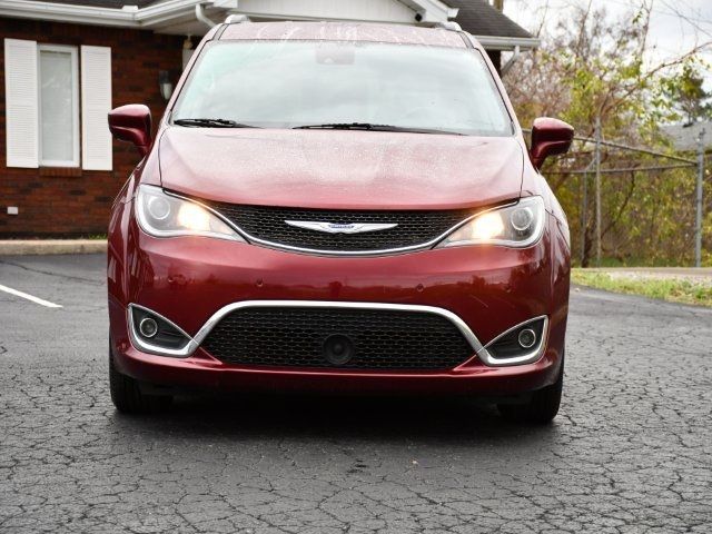 2019 Chrysler Pacifica Touring-L