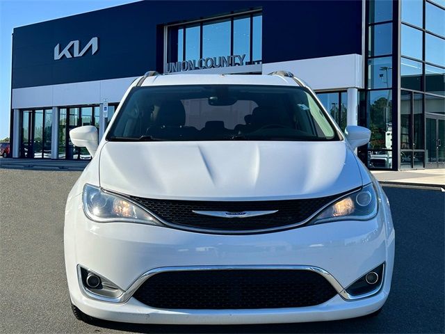 2019 Chrysler Pacifica Touring-L