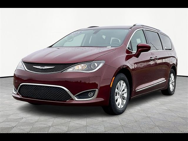 2019 Chrysler Pacifica Touring-L