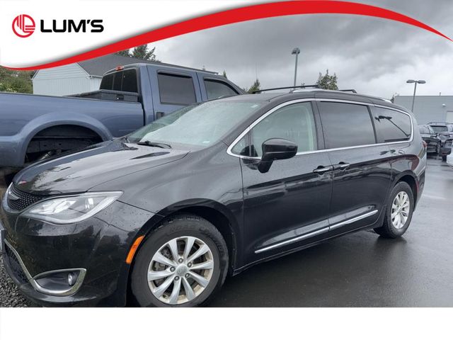 2019 Chrysler Pacifica Touring-L