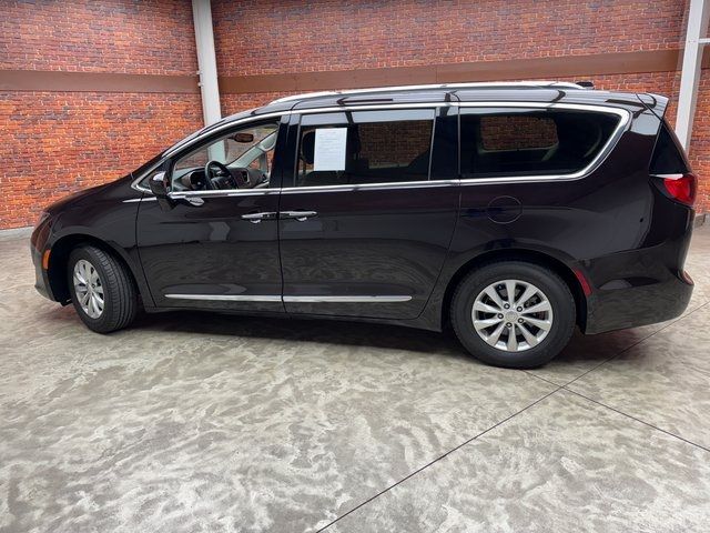 2019 Chrysler Pacifica Touring-L