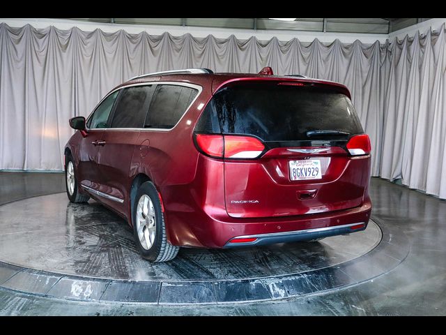 2019 Chrysler Pacifica Touring-L