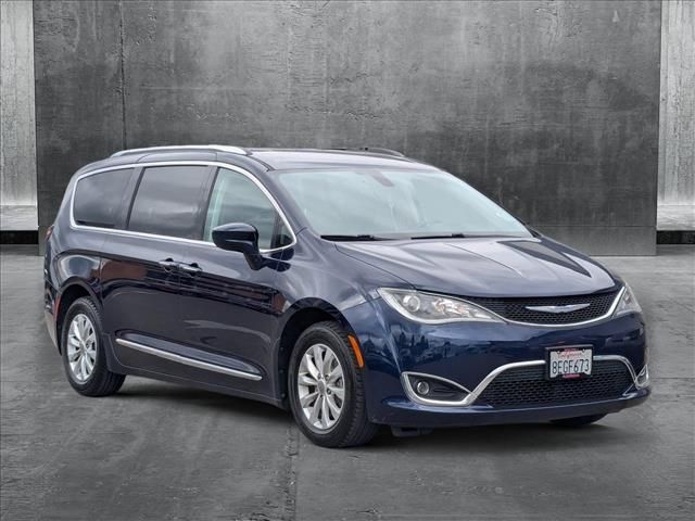 2019 Chrysler Pacifica Touring-L