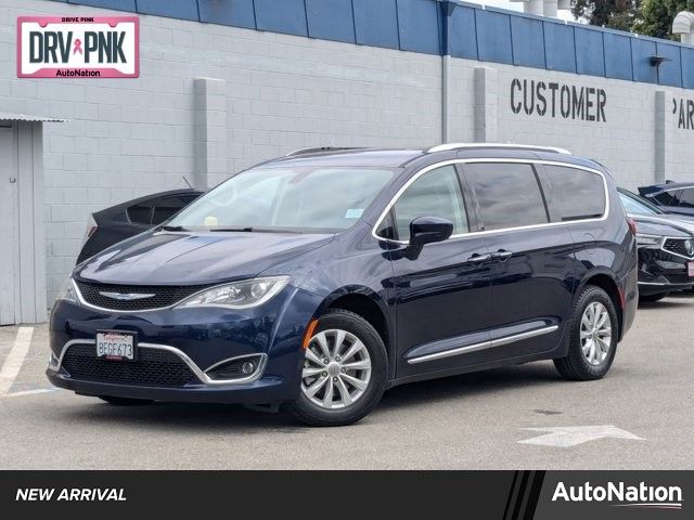 2019 Chrysler Pacifica Touring-L