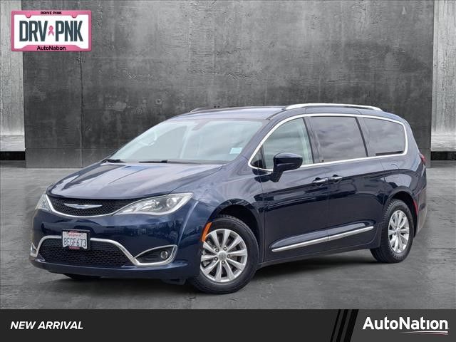 2019 Chrysler Pacifica Touring-L