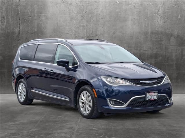 2019 Chrysler Pacifica Touring-L