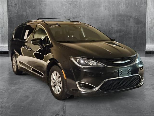 2019 Chrysler Pacifica Touring-L