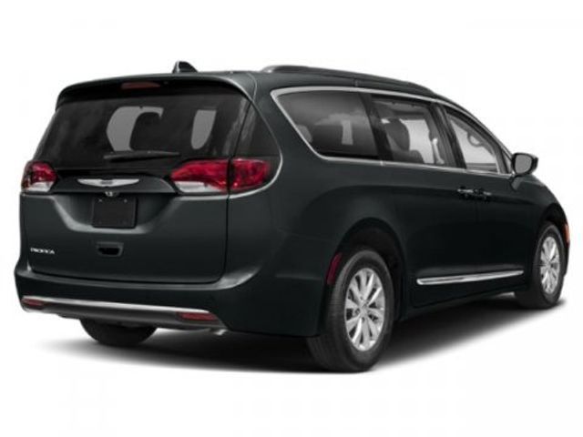 2019 Chrysler Pacifica Touring-L