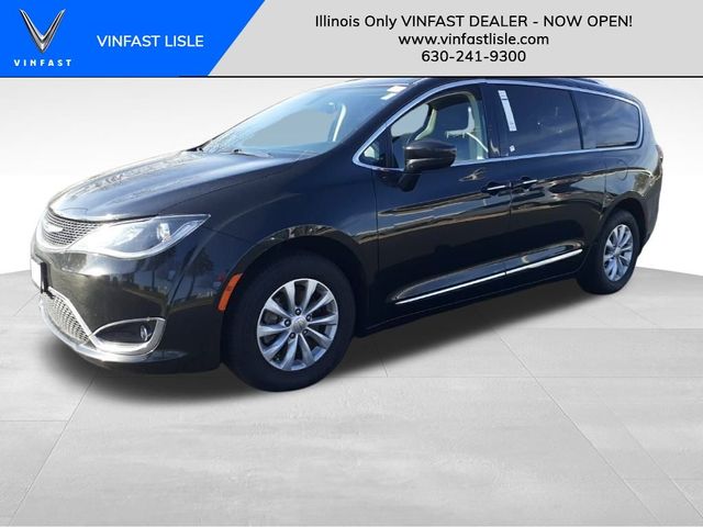 2019 Chrysler Pacifica Touring-L