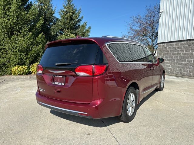 2019 Chrysler Pacifica Touring-L