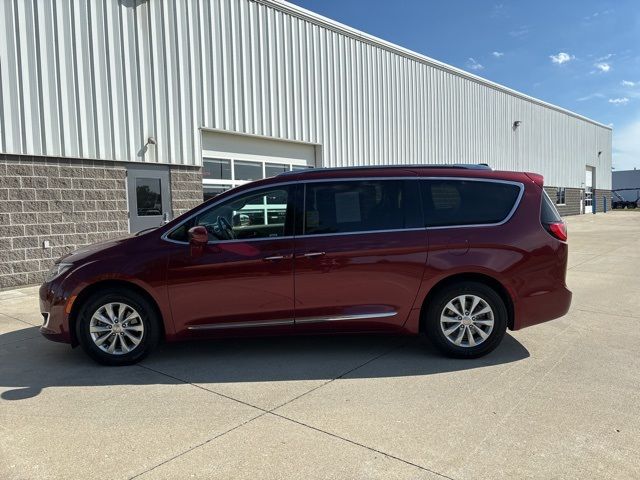 2019 Chrysler Pacifica Touring-L