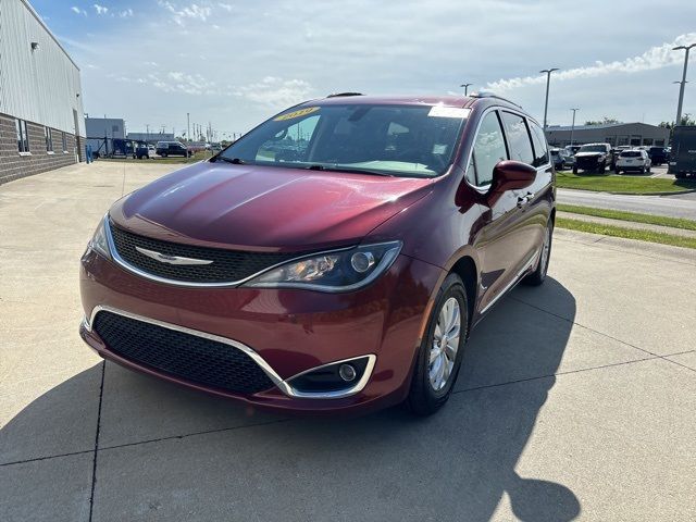 2019 Chrysler Pacifica Touring-L