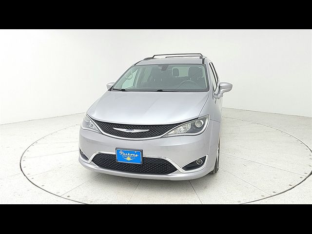 2019 Chrysler Pacifica Touring-L