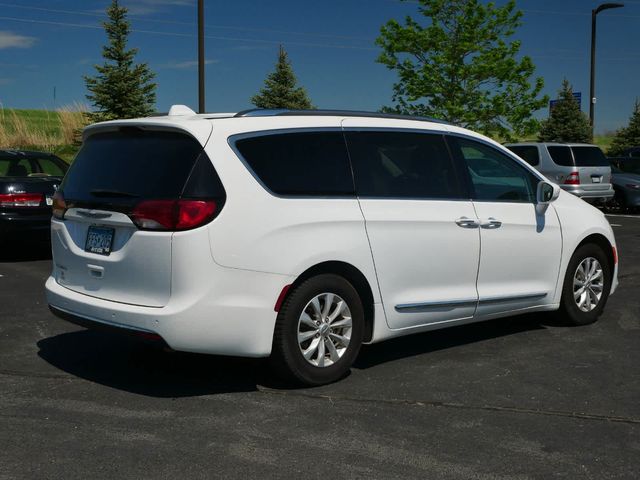 2019 Chrysler Pacifica Touring-L