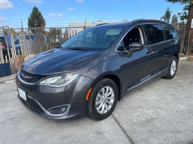 2019 Chrysler Pacifica Touring-L