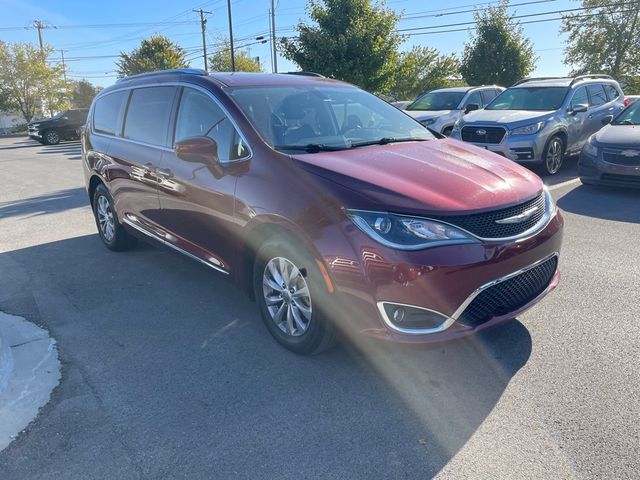 2019 Chrysler Pacifica Touring-L