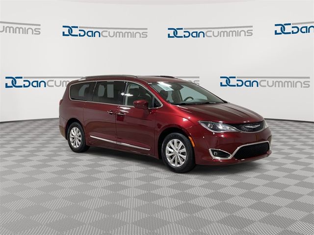 2019 Chrysler Pacifica Touring-L