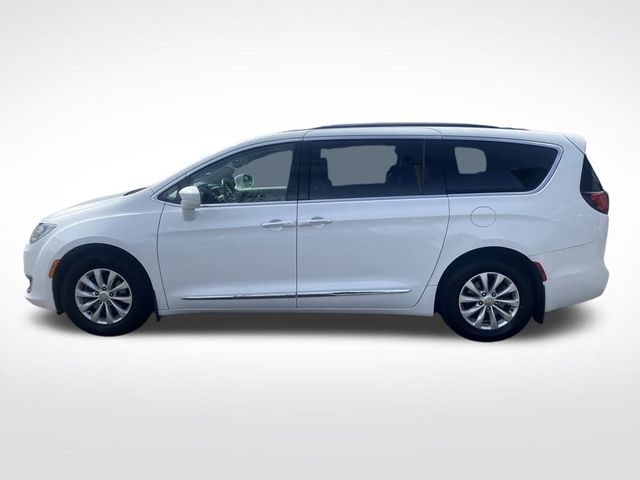 2019 Chrysler Pacifica Touring-L