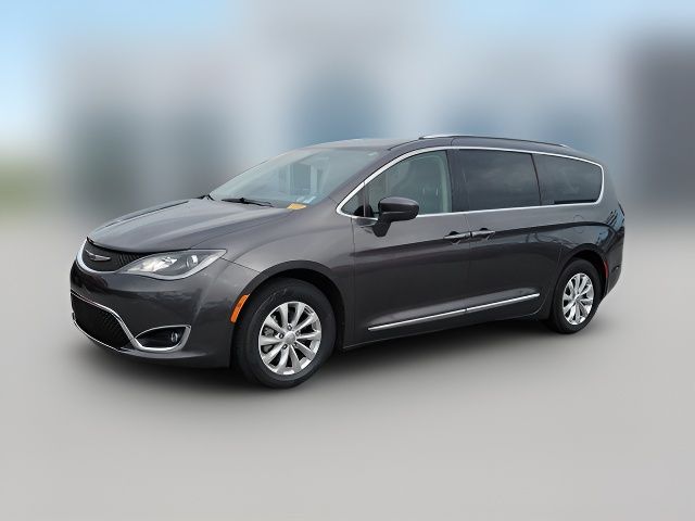 2019 Chrysler Pacifica Touring-L