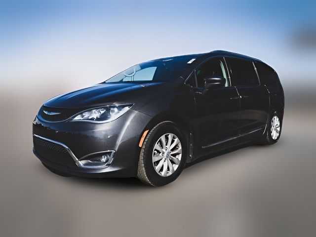 2019 Chrysler Pacifica Touring-L