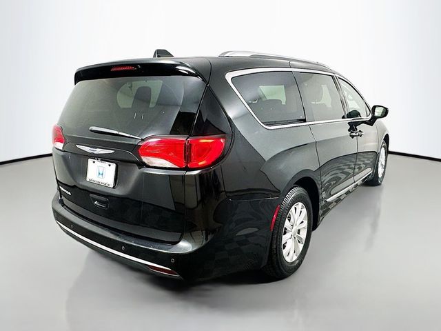 2019 Chrysler Pacifica Touring-L