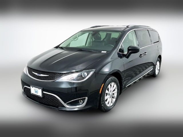 2019 Chrysler Pacifica Touring-L