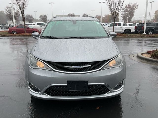 2019 Chrysler Pacifica Touring-L