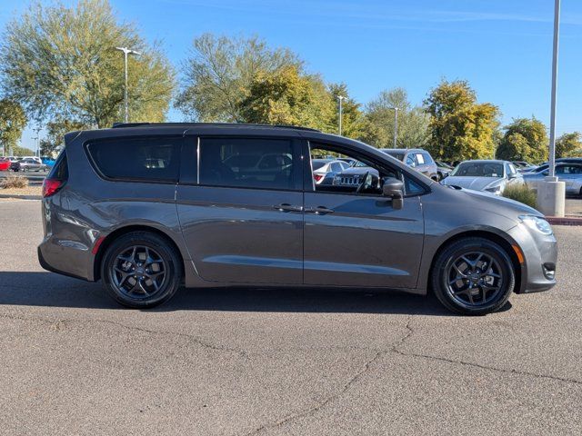 2019 Chrysler Pacifica Touring-L