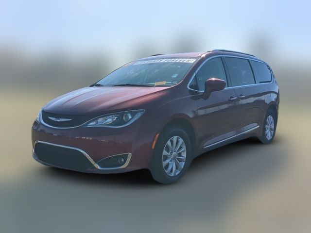 2019 Chrysler Pacifica Touring-L