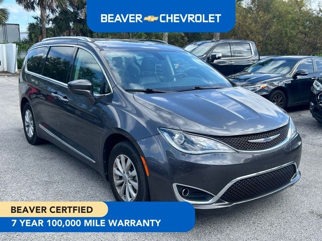 2019 Chrysler Pacifica Touring-L