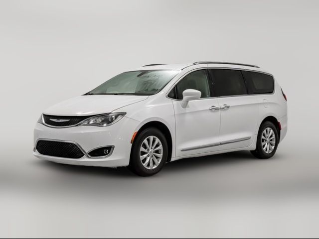 2019 Chrysler Pacifica Touring-L