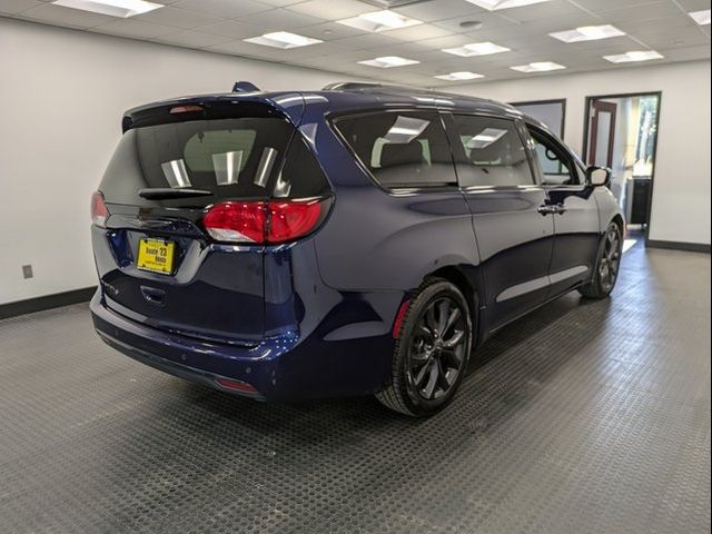 2019 Chrysler Pacifica Touring-L