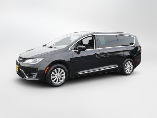 2019 Chrysler Pacifica Touring-L