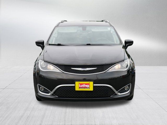 2019 Chrysler Pacifica Touring-L