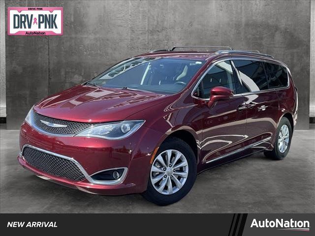 2019 Chrysler Pacifica Touring-L