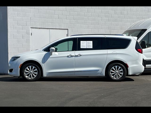 2019 Chrysler Pacifica Touring-L