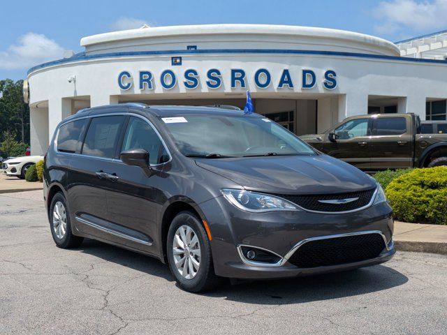 2019 Chrysler Pacifica Touring-L