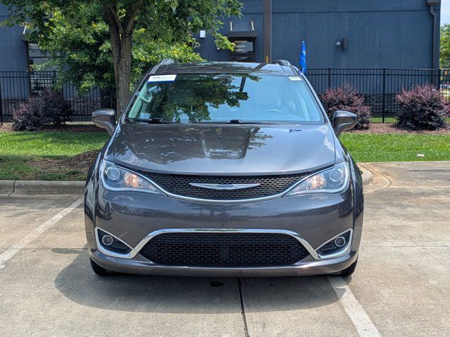 2019 Chrysler Pacifica Touring-L