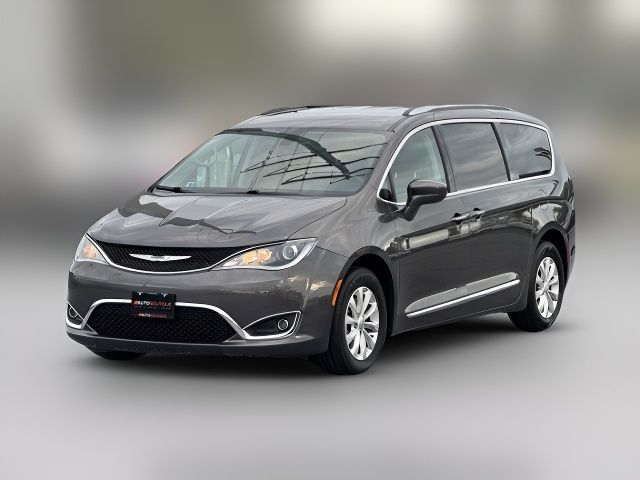 2019 Chrysler Pacifica Touring-L