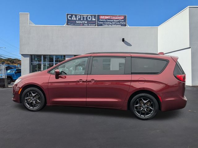 2019 Chrysler Pacifica Touring-L